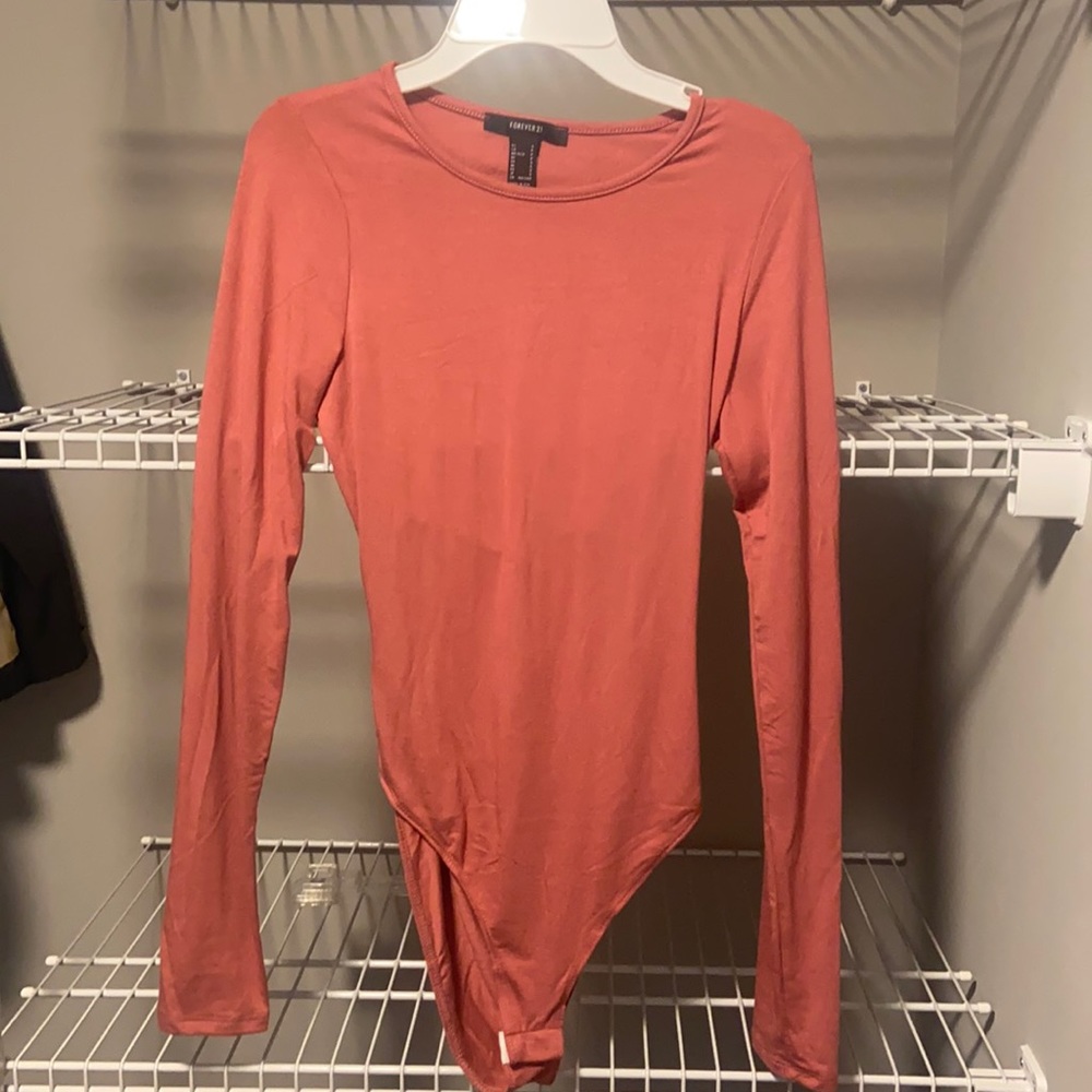 NWOT * Forever 21 Lonf Sleeve Open Back Bodysuit S